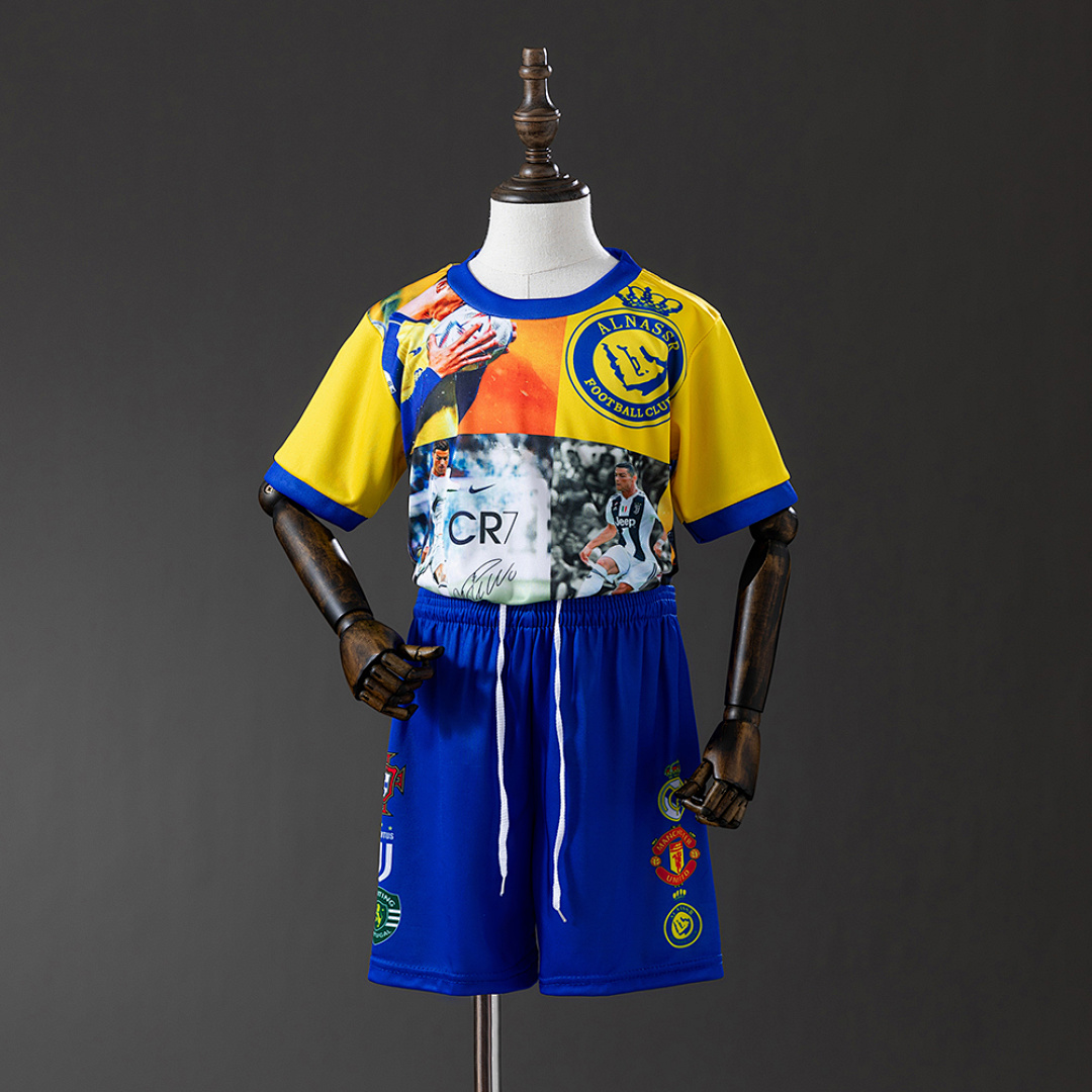 Ronaldo 25/26 Edição especial Kit infantil Tamanho 16-28, foto 1