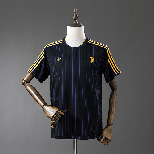 M-U 25/26 Cultural Shirt - Black Camisa S-4XL