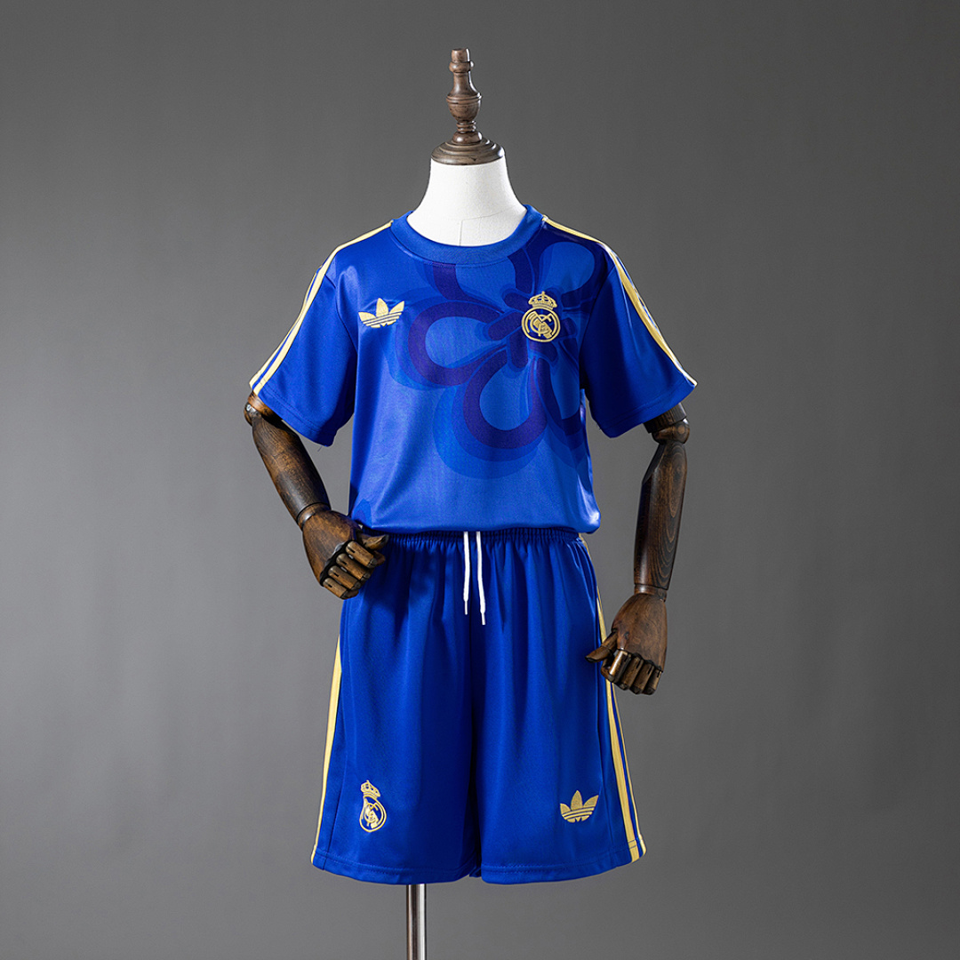 Real Madrid 25/26 Cultural Story - Blue Kit infantil Tamanho 16-28, foto 1