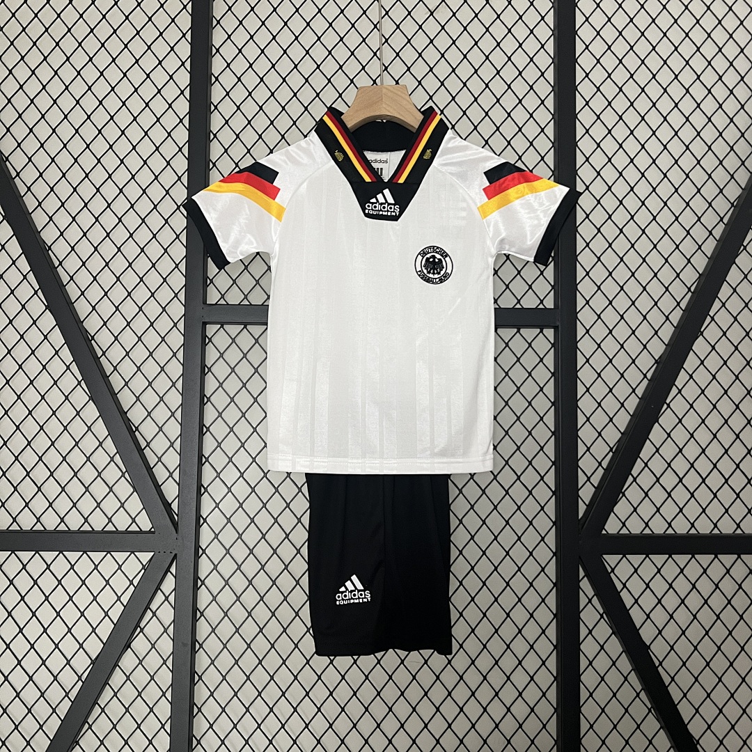 kids Germany 1992 Titular Tamanho: 16-28, foto 1