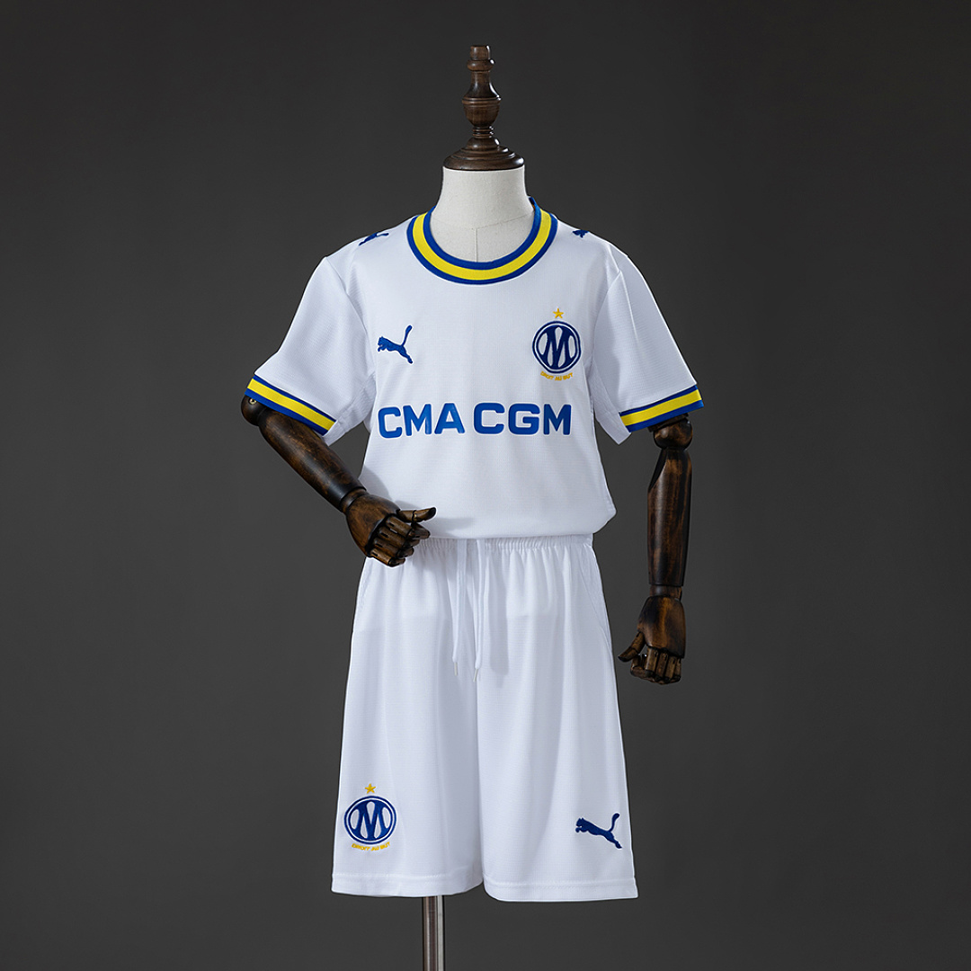 Olympique de Marseille 26/27 Titular Kit infantil Tamanho: 16-28, foto 1