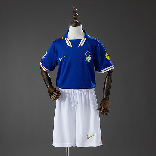 Italy 1996 Titular Retrô Kit infantil Tamanho 16-28