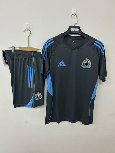 25/26 Newcastle United training Camisa grey S-3XL
