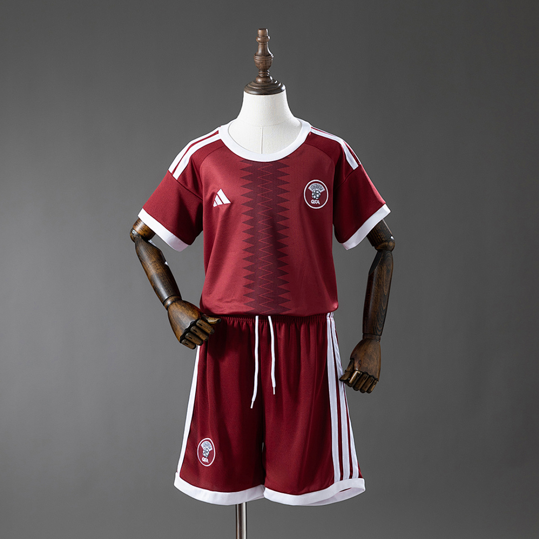 Qatar 2026 Titular Kit infantil Tamanho 16-28, foto 1