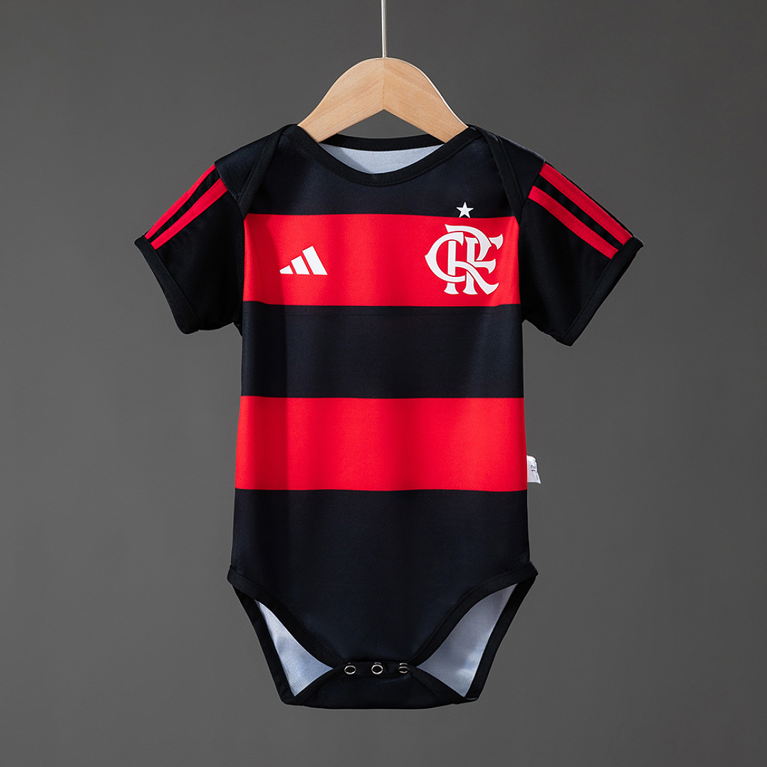 Flamengo 26/27 Titular Kit bebê Tamanho 912, foto 1