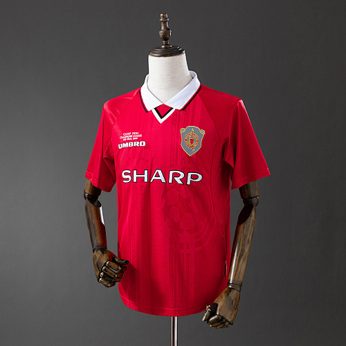 Retrô 99/00 M-U Titular S-4XL