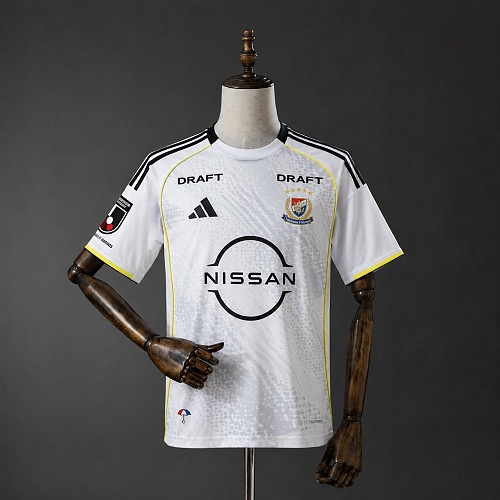 Yokohama F. Marinos 26/27 Visitante Camisa S-4XL