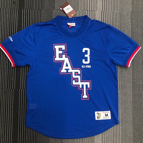 Mitchellness 09赛季全明星赛 3号 艾佛森 复古网眼短袖