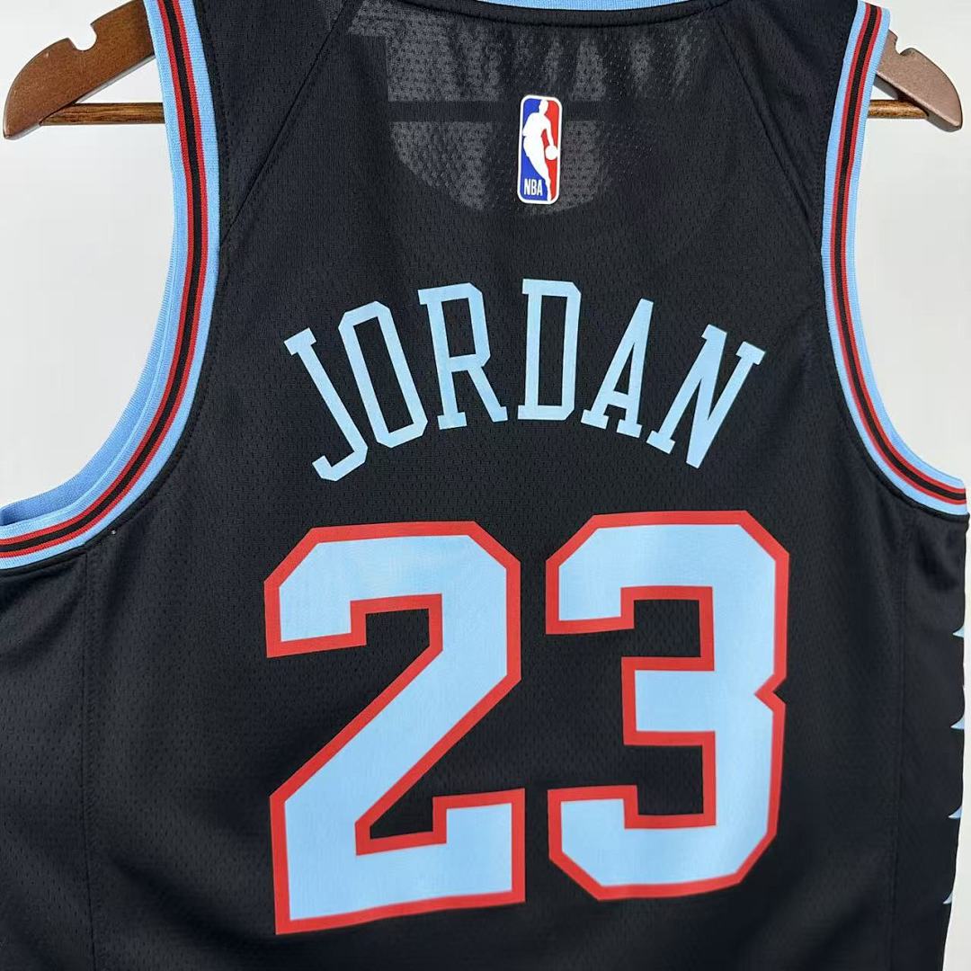Chicago Bulls 25/26 City Edition #23 Camisa, foto 8